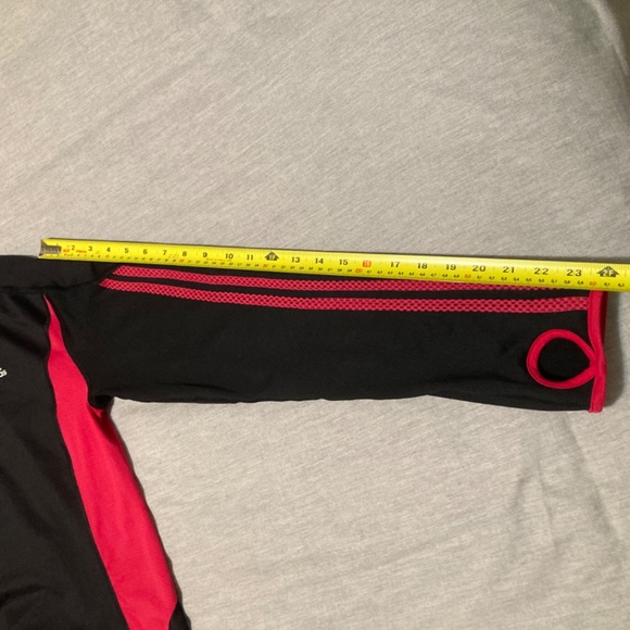 Like new Adidas Climalite Long sleeve Women’s Athletic top - M - Picture 13 of 14